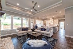 10293-Creekside-Lorena-TX-large-008-027-PIS-2965-1499x1000-72dpi