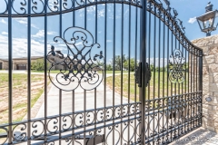 2058 Delmar Ranch Rd Valley-large-015-39-PIS 6335-1498x1000-72dpi